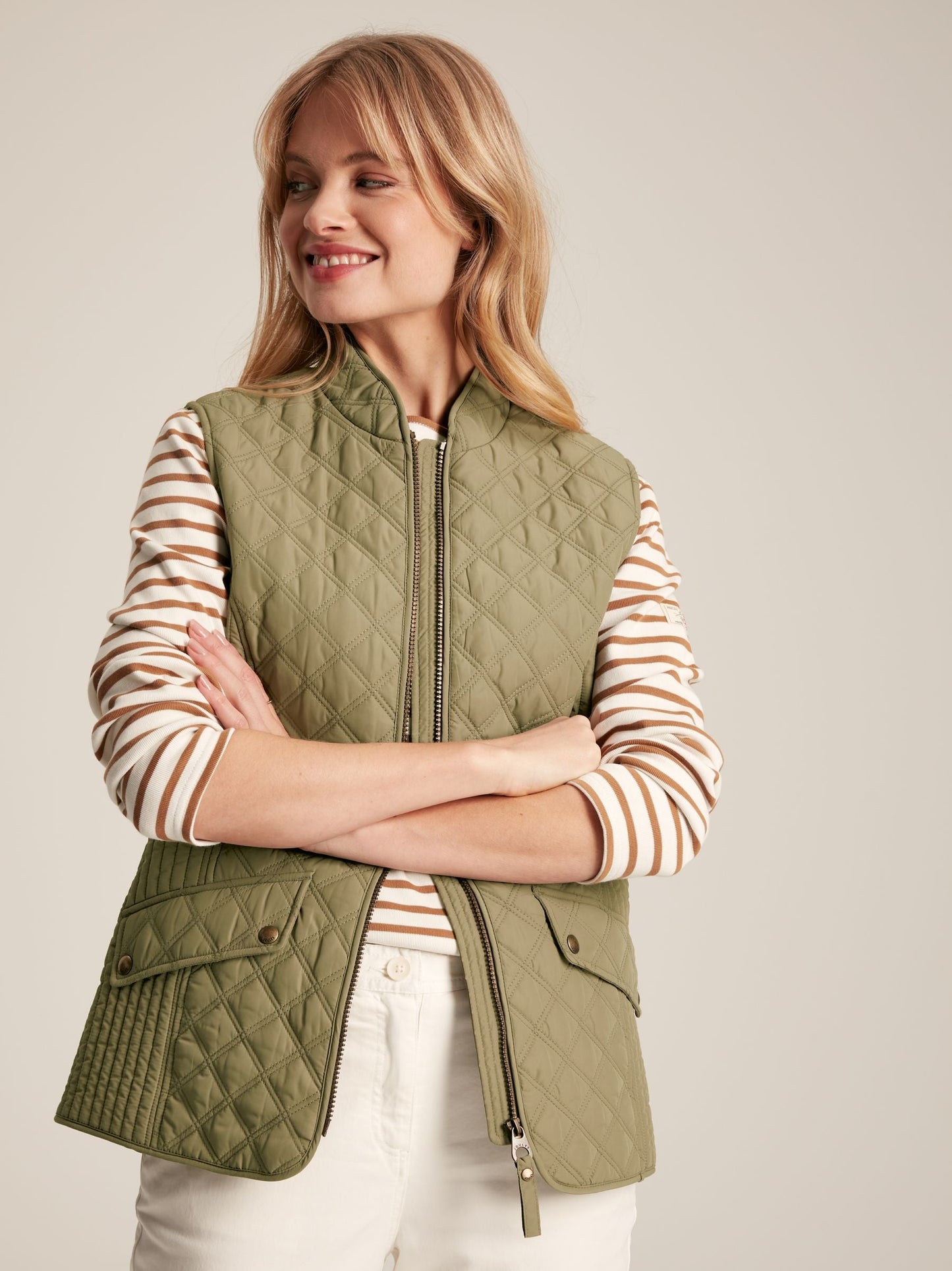 Minx Green Showerproof Diamond Quilted Gilet