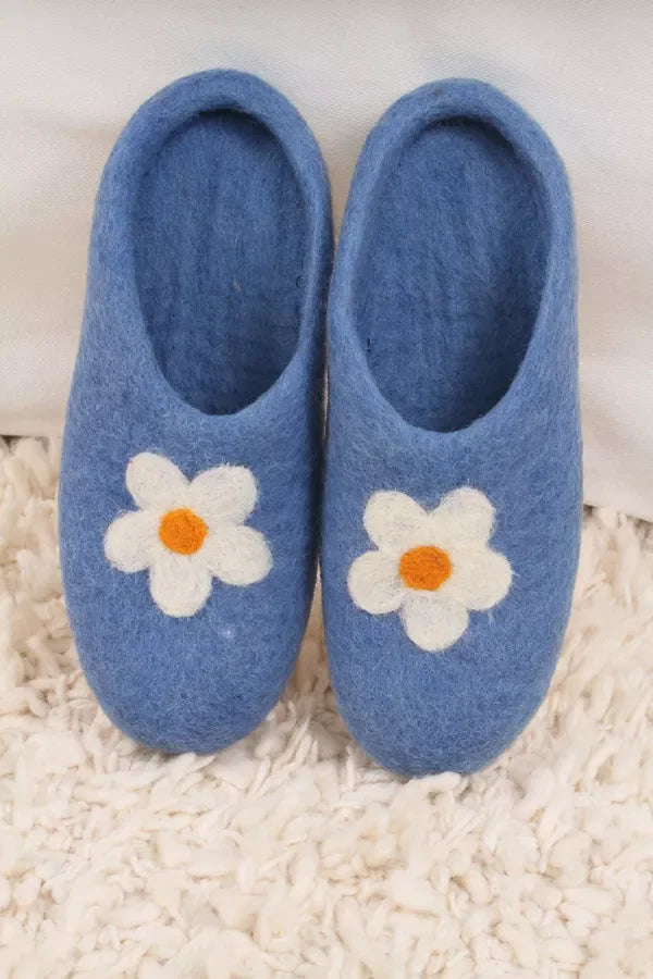 Daisy Slippers - Blue