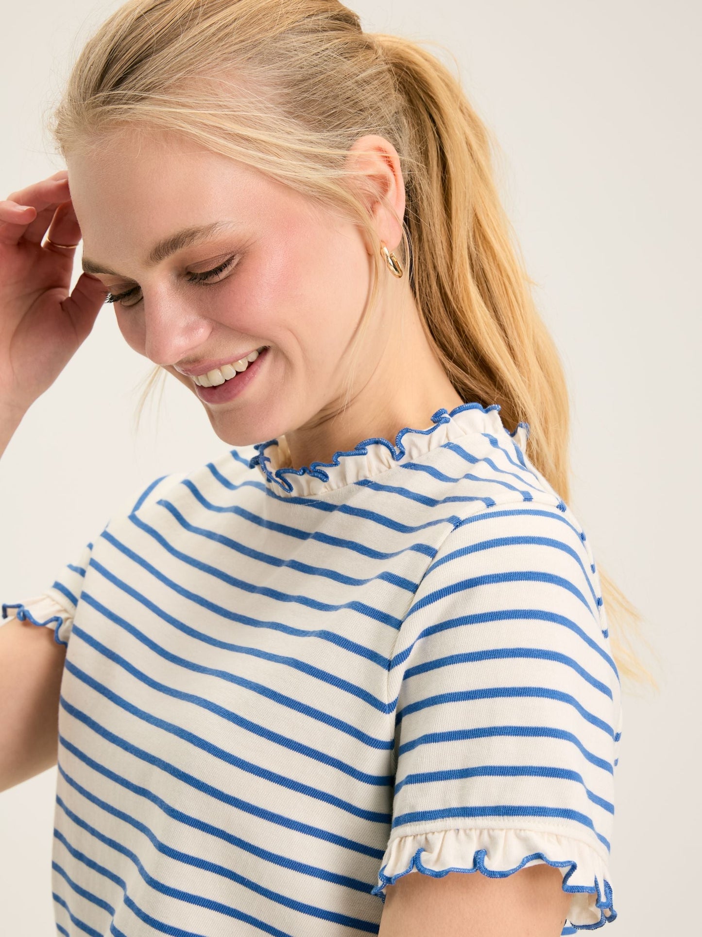 Daisy Cream & Blue Short Sleeve Frilled Neck Top