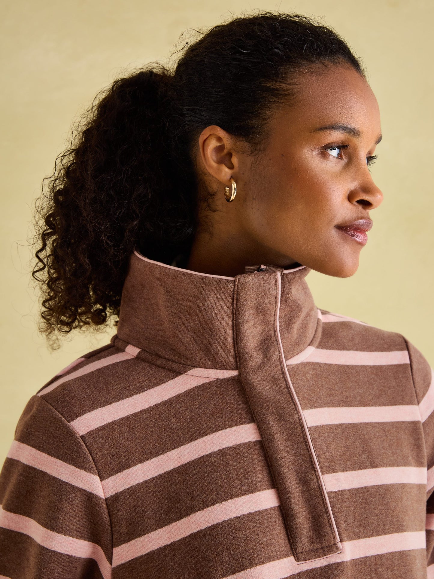 Burnham Chocolate Brown pink Funnel Neck Quarter Zip Sweatshirt